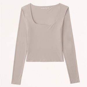 Abercrombie & Fitch Soft AF Collection Off-White Square Neck Long Sleeve - XS❄️
